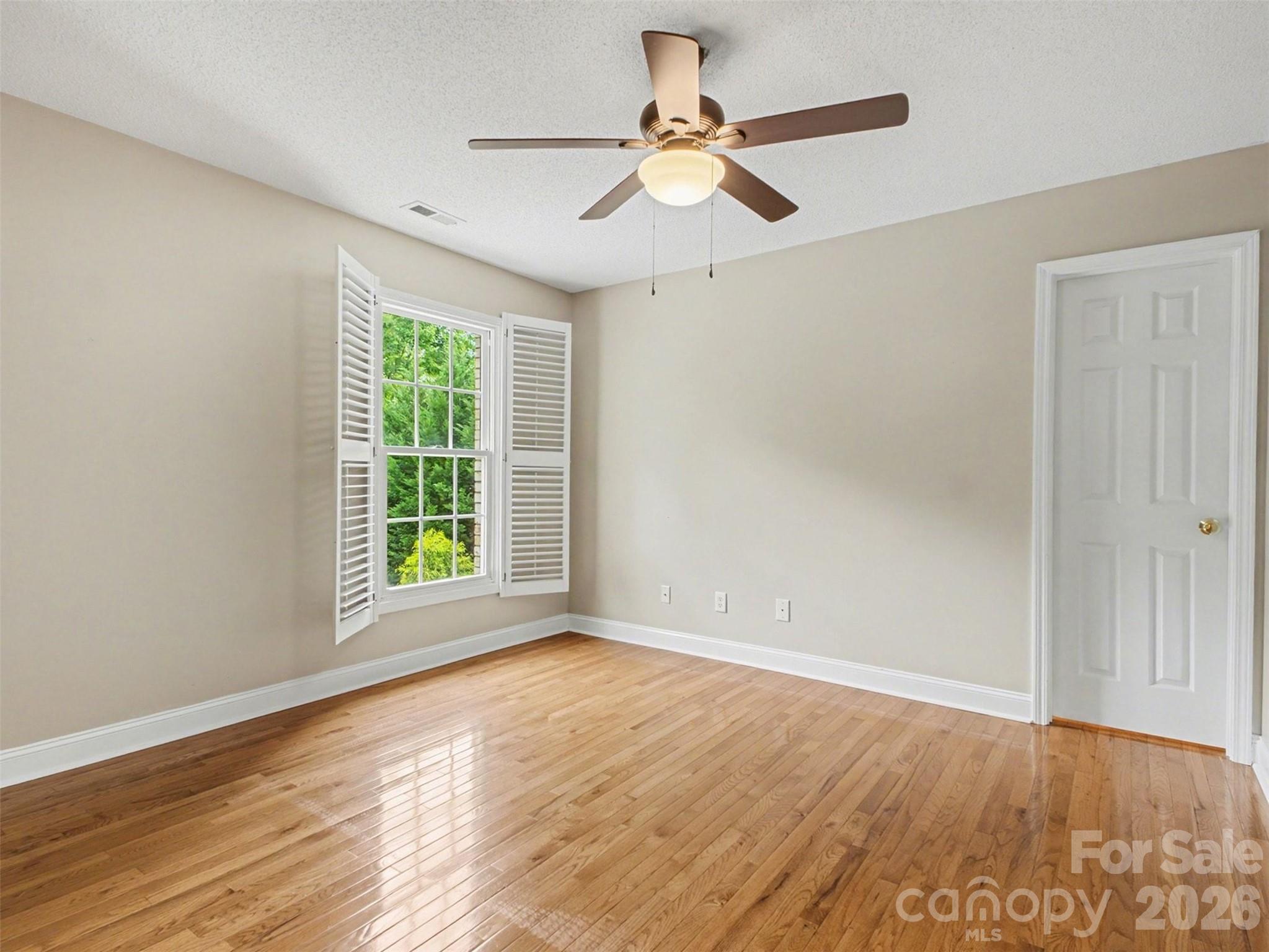 Oakview Commons - Residential