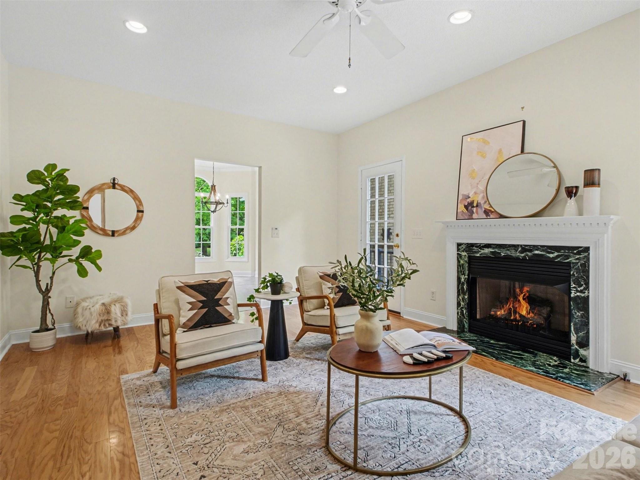 Oakview Commons - Residential