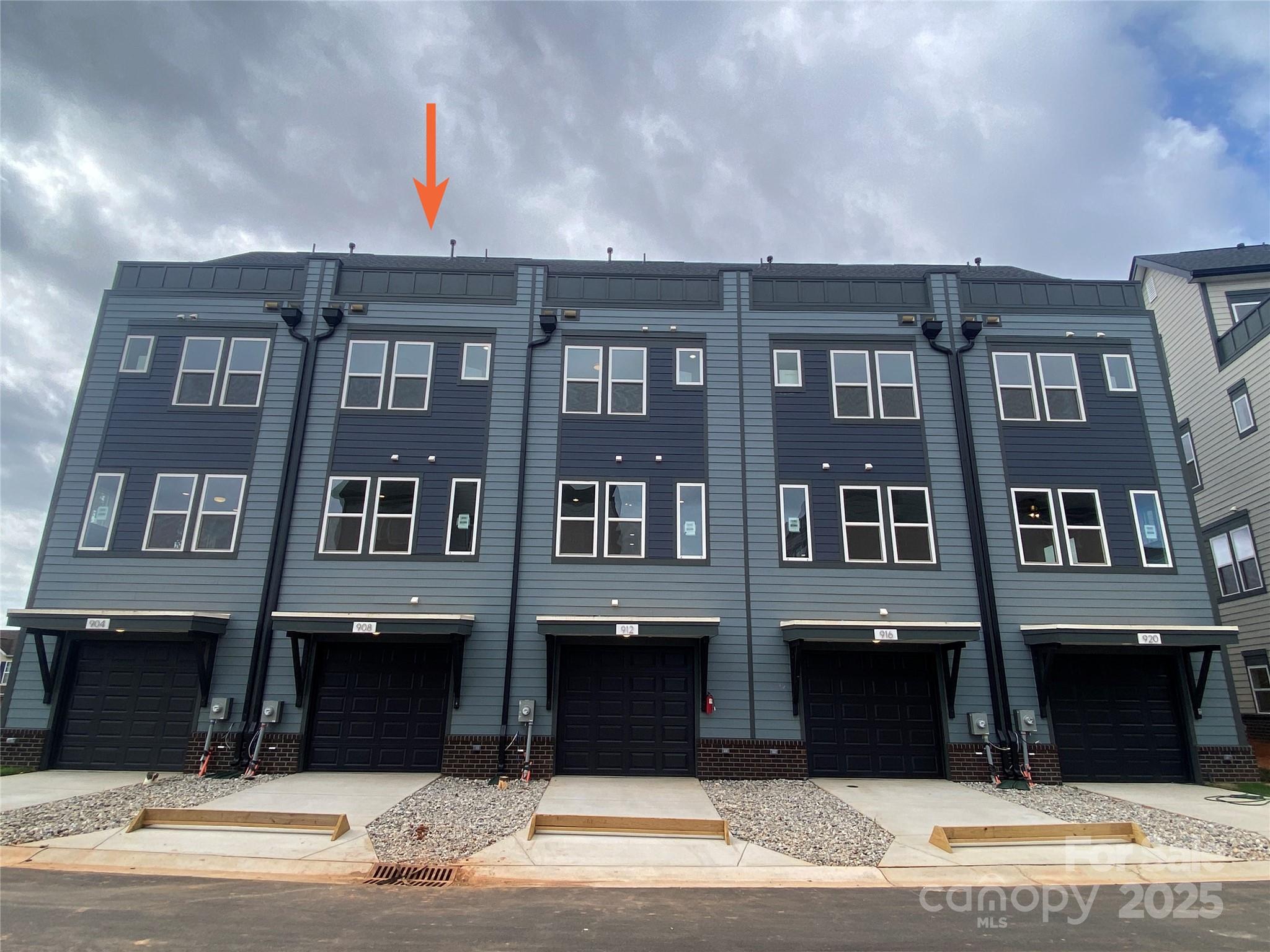 908 Callahan Street EQX1664