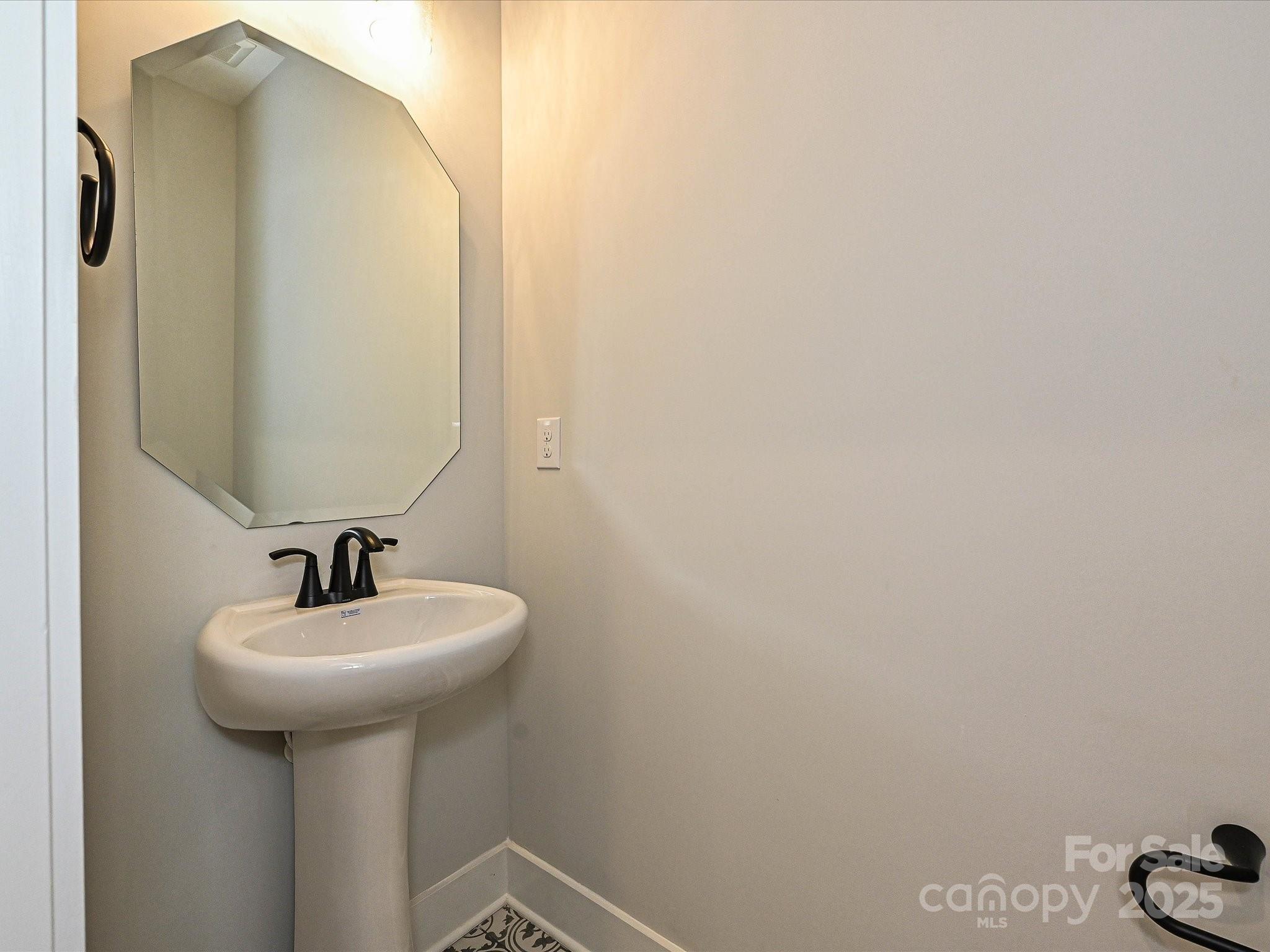 Equinox - Residential