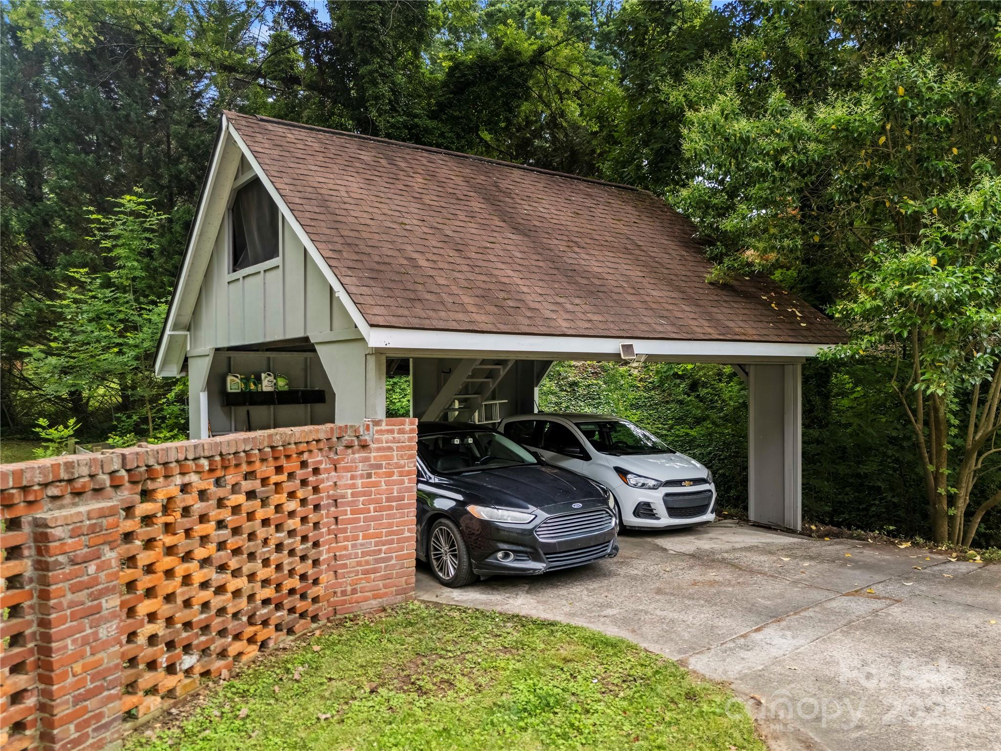 607 Coulwood Drive