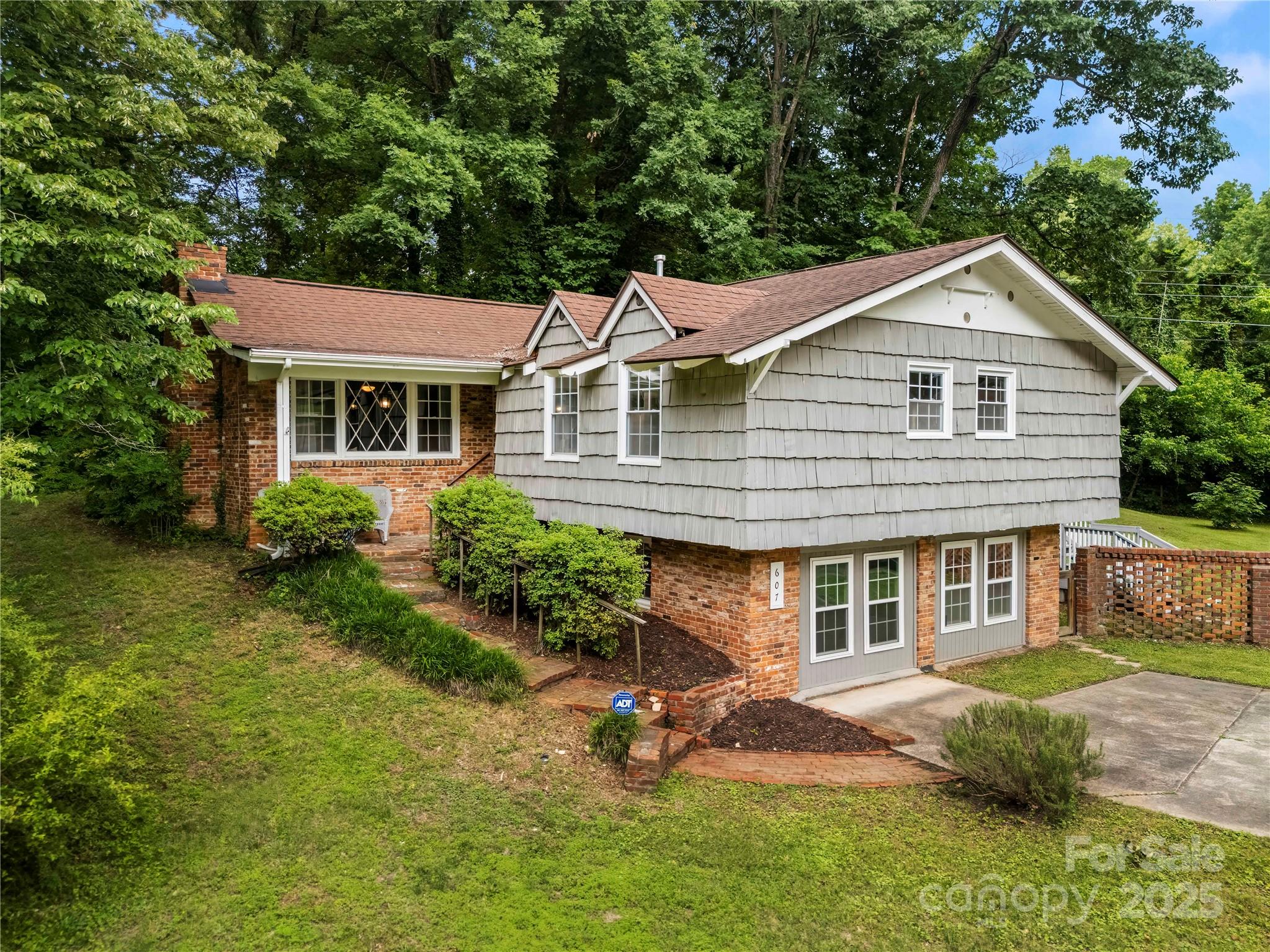 607 Coulwood Drive