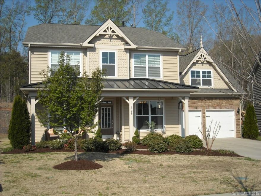 You will love this 4 bedroom home with bonus room and study. Gorgeous hardwoods down. Two story great room with fireplace. Upgraded chef's kitchen with 42" cabinets/granite/tile and stainless appliances. Relax in the first floor master suite with trey ceiling. Study with built-in cabinets, wet bar and wine fridge. Awesome clubhouse and incredible pool/exercise room. Award winning Ft Mill Schools!!
