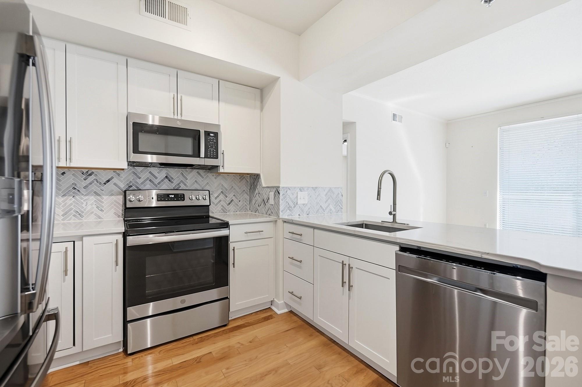 1315 East Boulevard 411