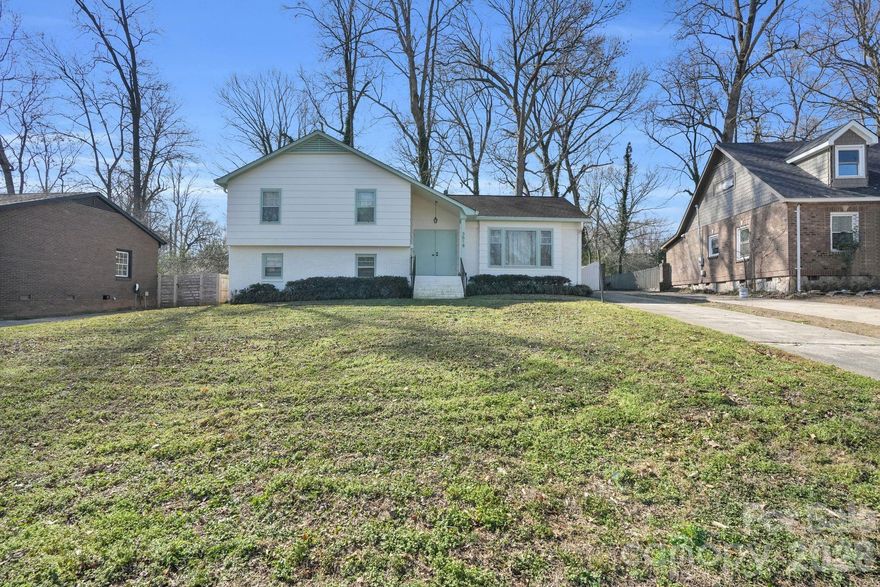 Welcome home to this beautifully updated 4-bed, 3.5-bath split-level in a sought-after Shannon Park. This large split level home provides a lot of living space and combines classic charm with modern updates. You’ll love the fresh, fully painted exterior, brand-new HVAC system, and water heater, plus updated finishes throughout. The flexible layout offers plenty of room to entertain, relax, or create your perfect space. The lower-level bonus area is ideal for a home office, guest suite, or media room. Conveniently located near parks, shopping, and easy access to major routes—this is the home you’ve been waiting for. Come see it for yourself!