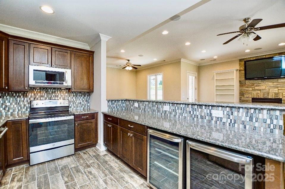 Woodland Hills - Residential