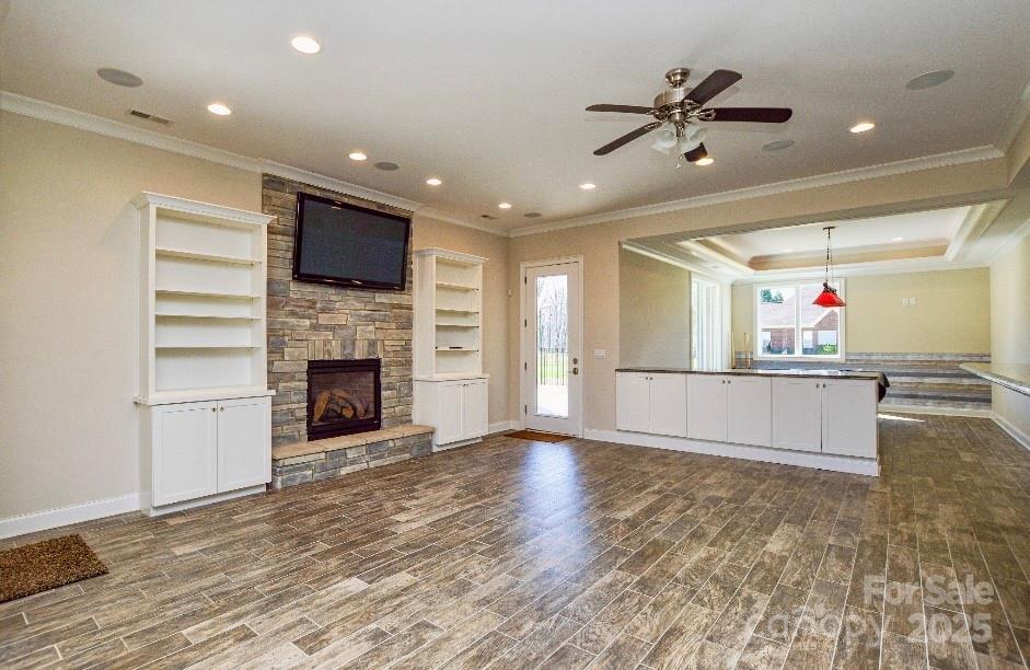 Woodland Hills - Residential