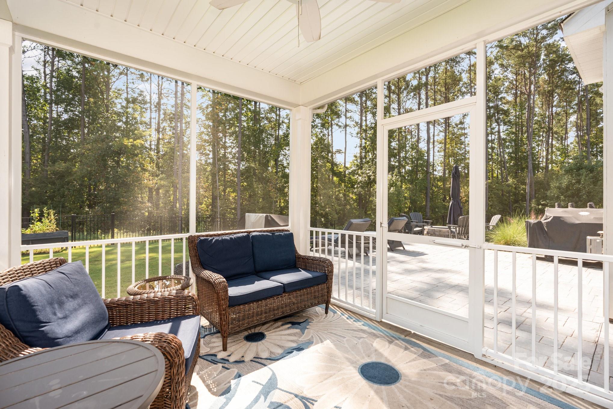 Summerhouse at Paddlers Cove - Residential