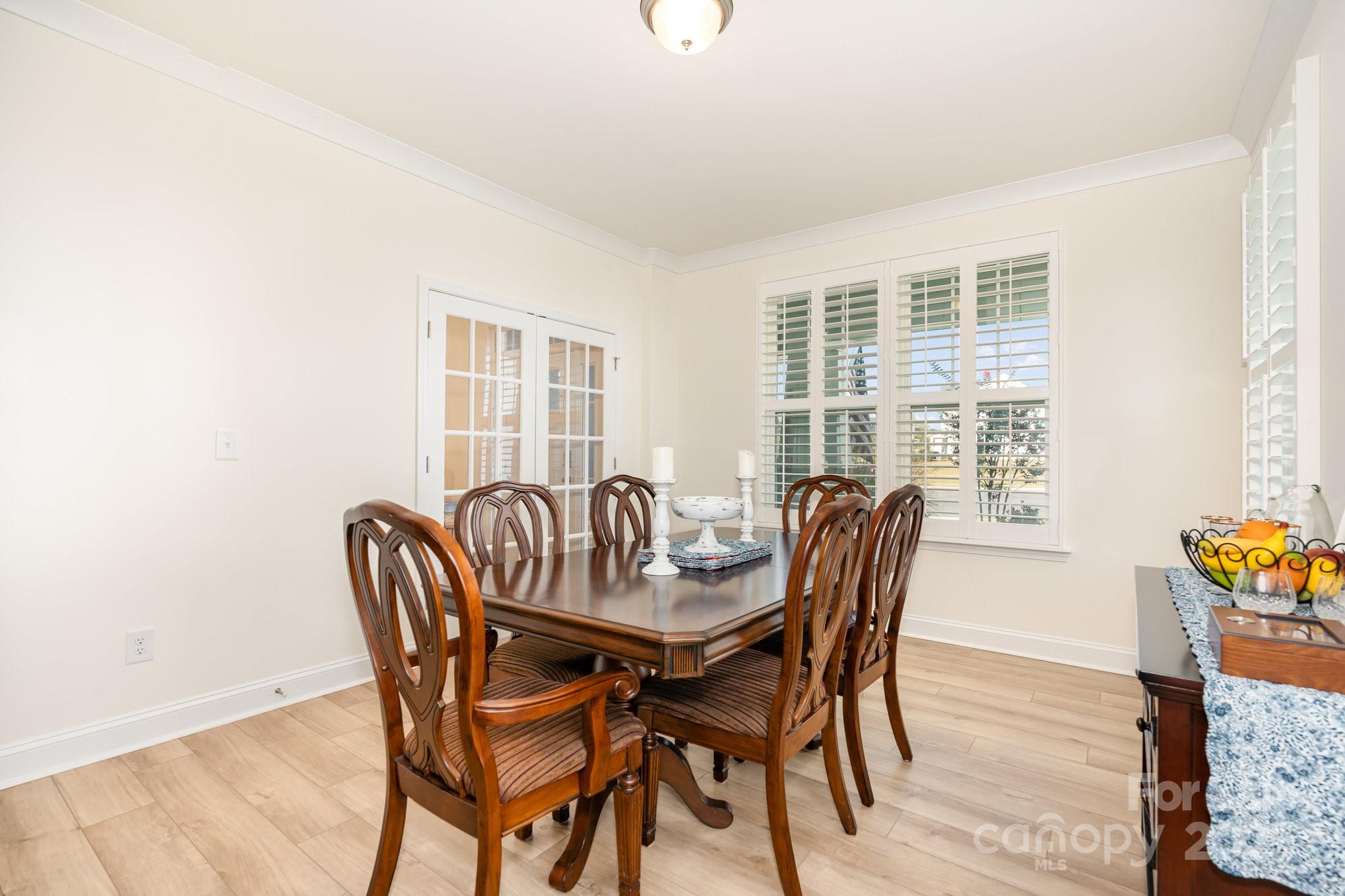 Summerhouse at Paddlers Cove - Residential