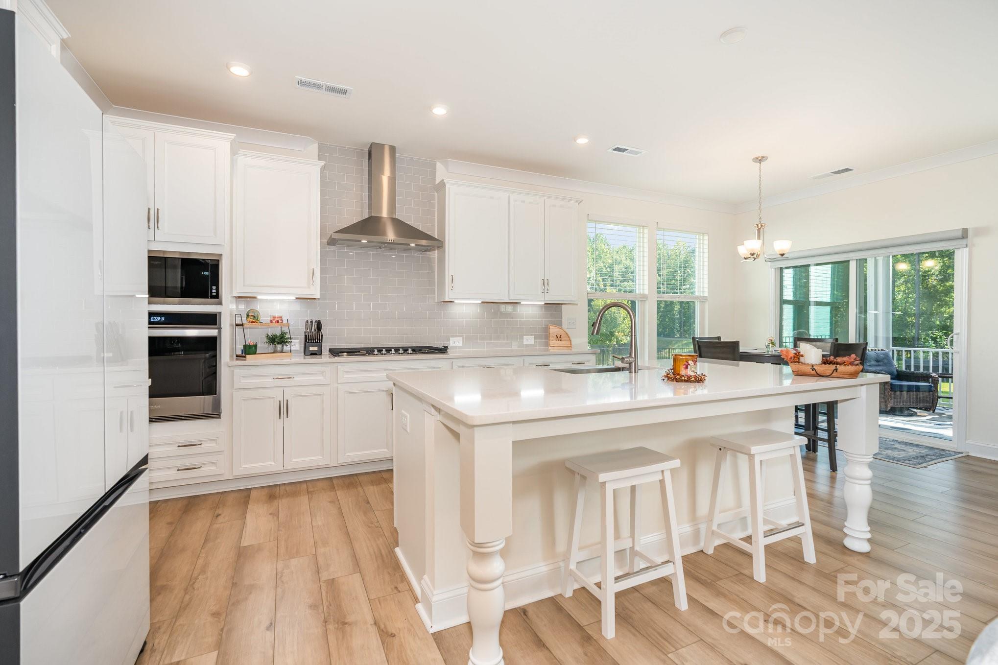 Summerhouse at Paddlers Cove - Residential