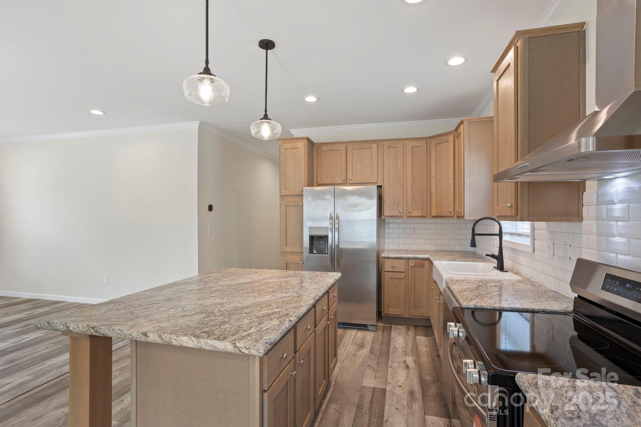 Brooks Cove - Residential