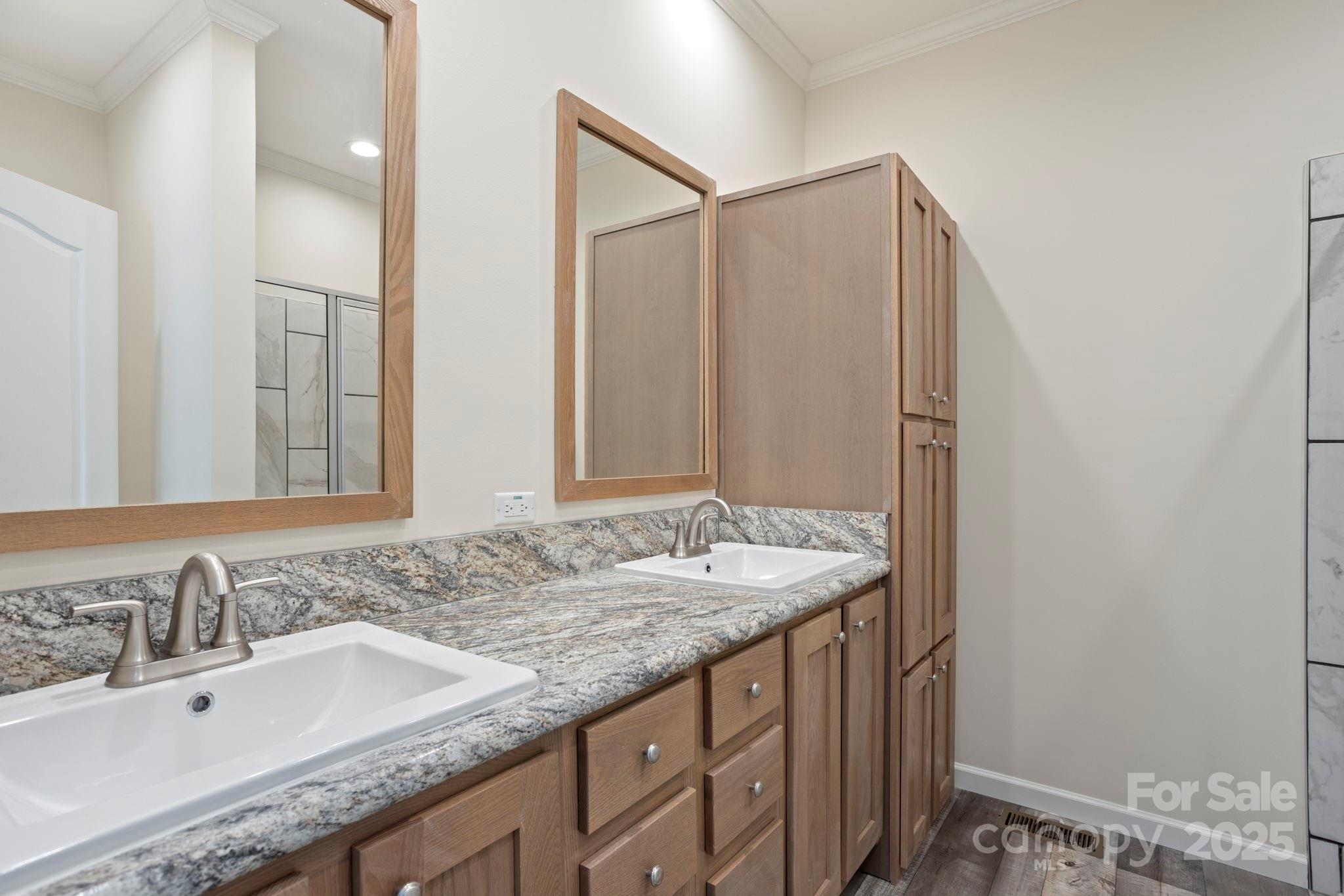 Brooks Cove - Residential