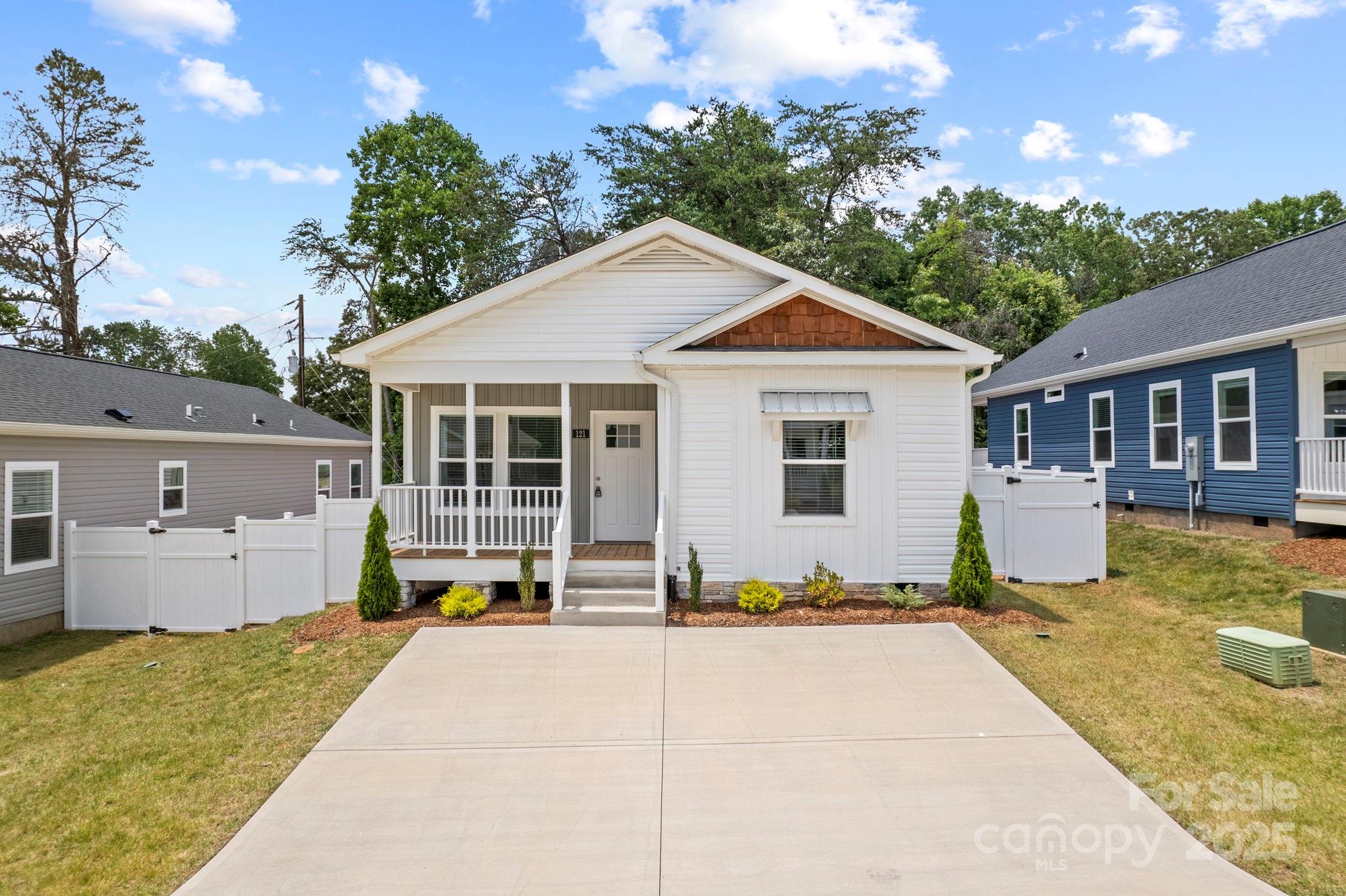 Brooks Cove - Residential