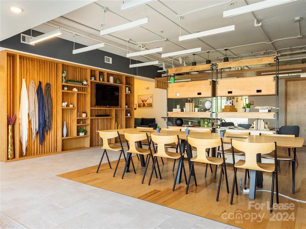 Charlotte, North Carolina 28206, United States, 3 Bedrooms Bedrooms, ,2 BathroomsBathrooms,Residential,Active,54785