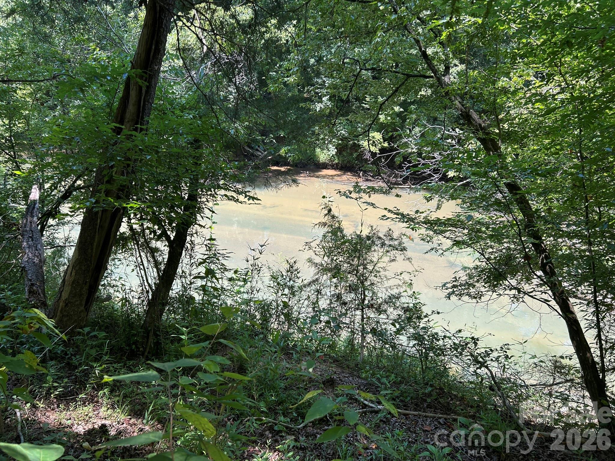 00 River Crest Parkway 26