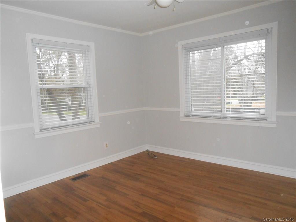 Myers Park - Residential Lease