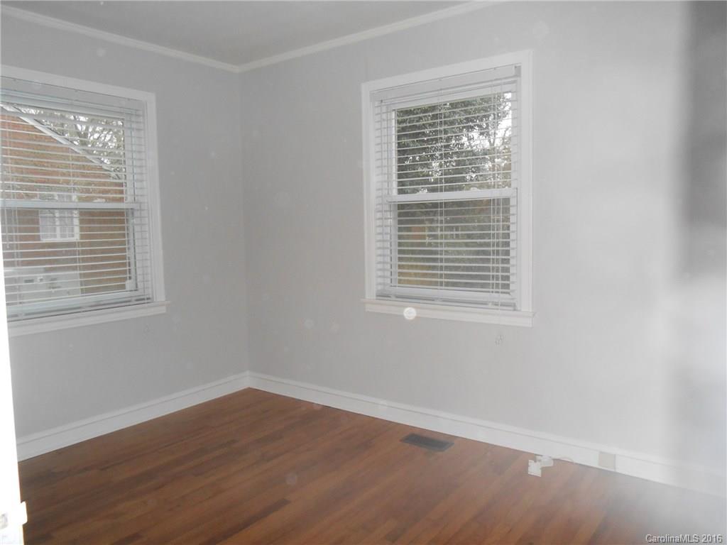 Myers Park - Residential Lease