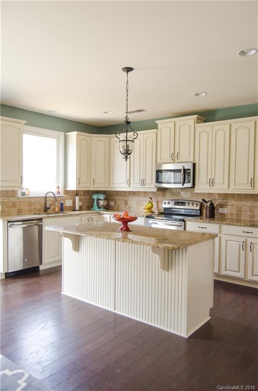 Wellington Chase - Residential