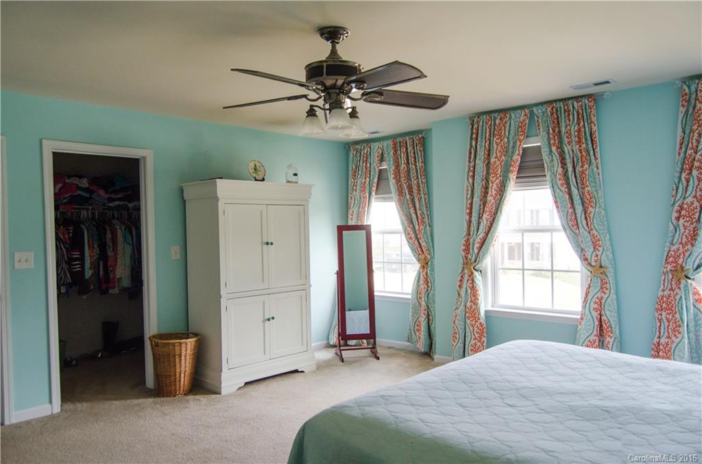 Wellington Chase - Residential