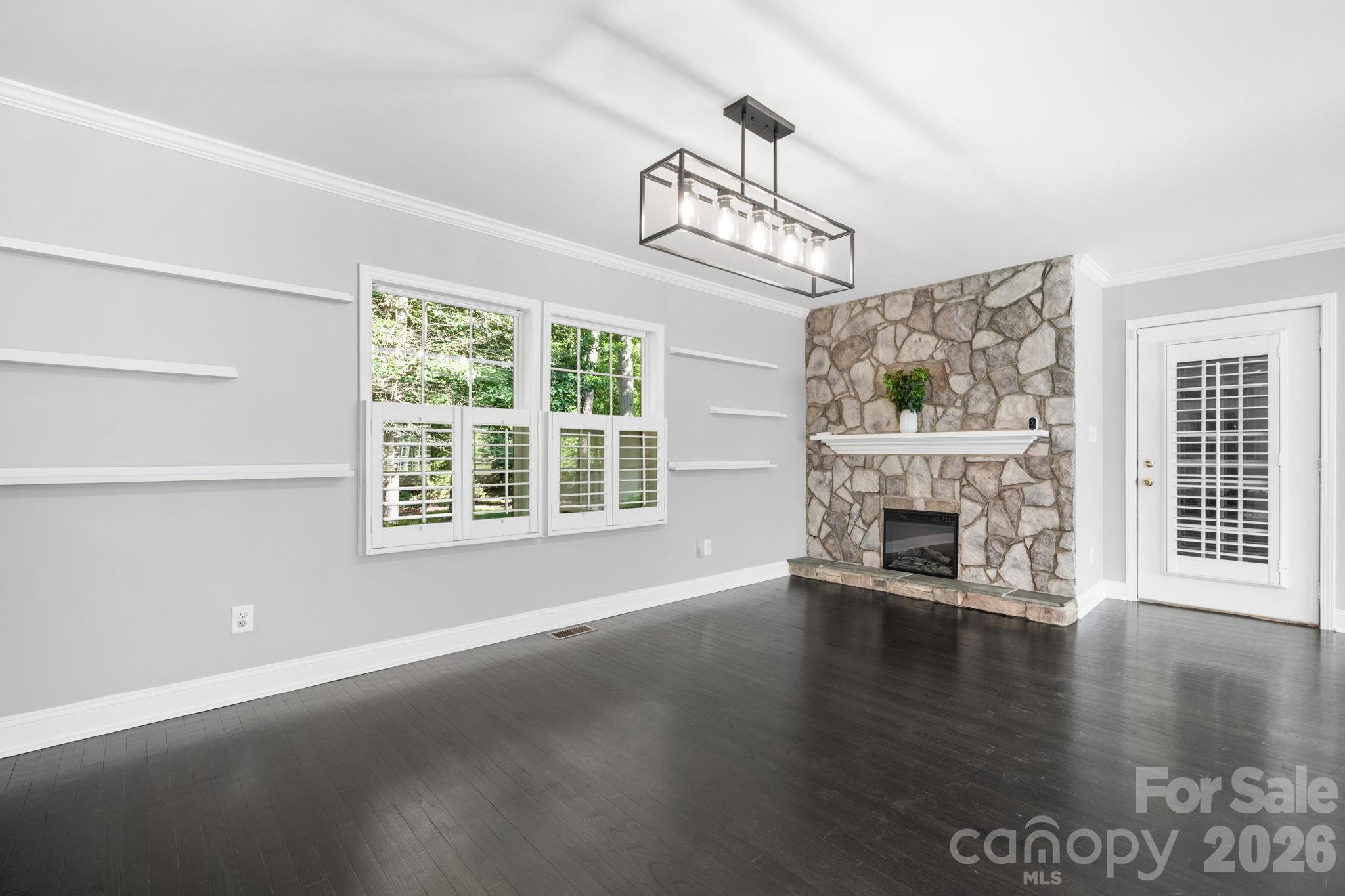14214 Honeysuckle Ridge Drive