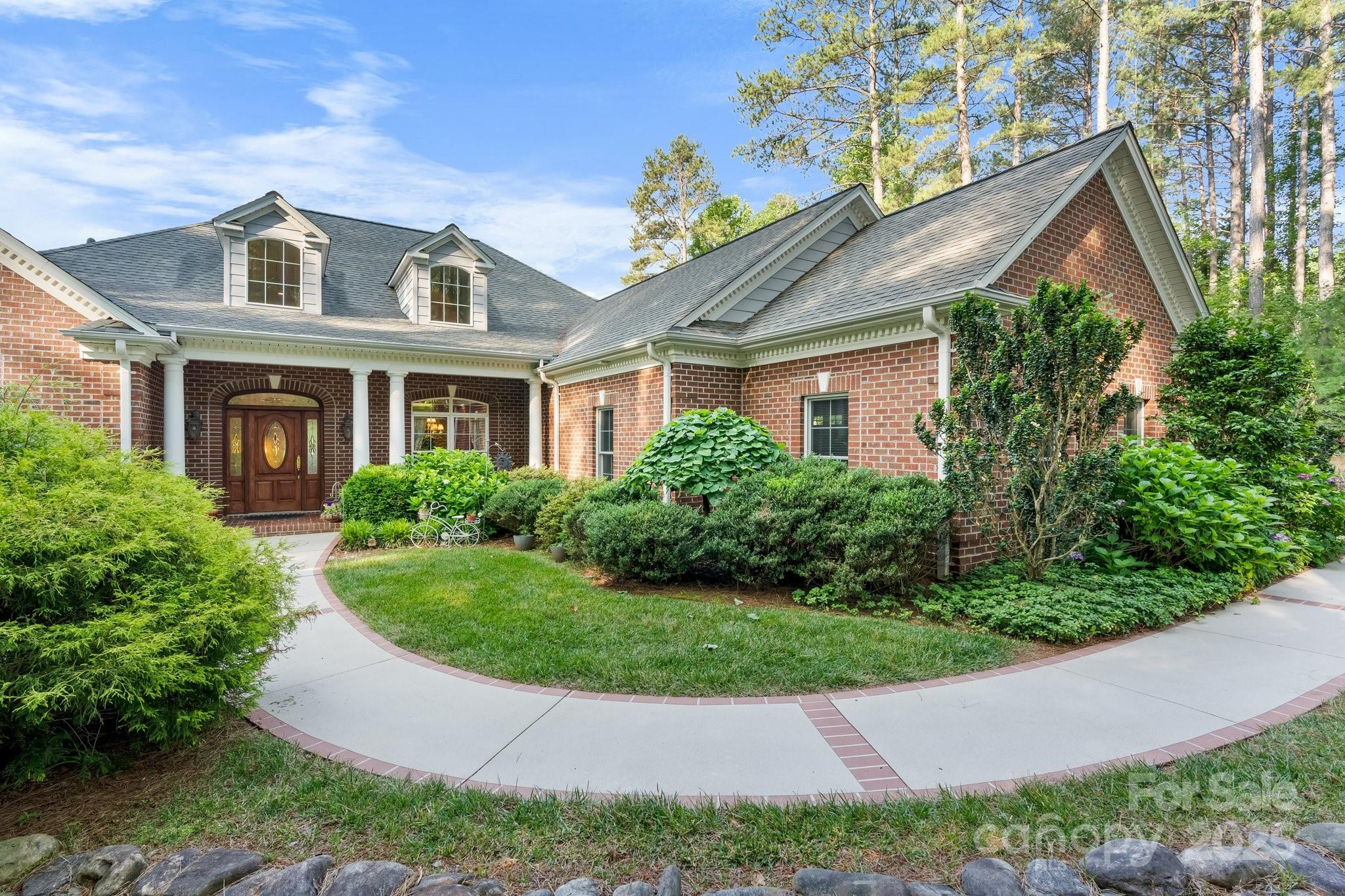 5487 Back Shore Drive