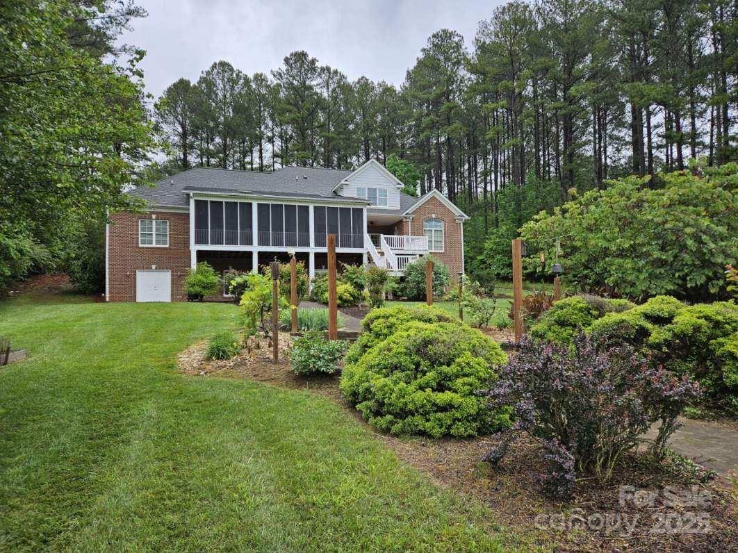 5487 Back Shore Drive