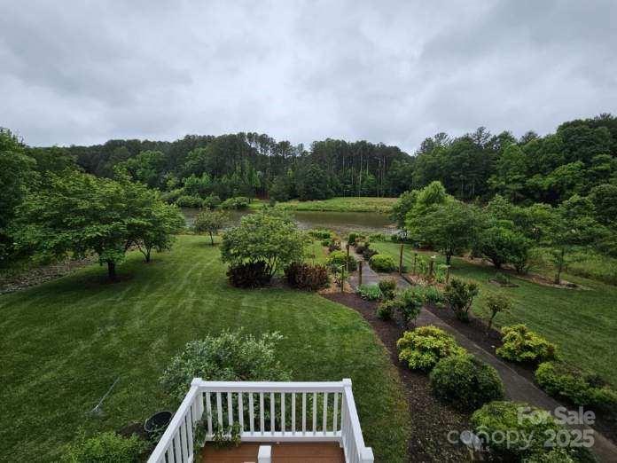 5487 Back Shore Drive
