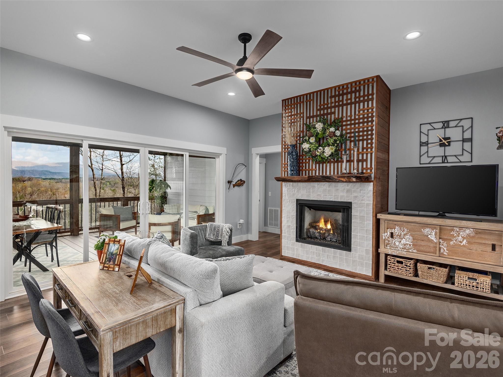 3244 Lake Adger Parkway