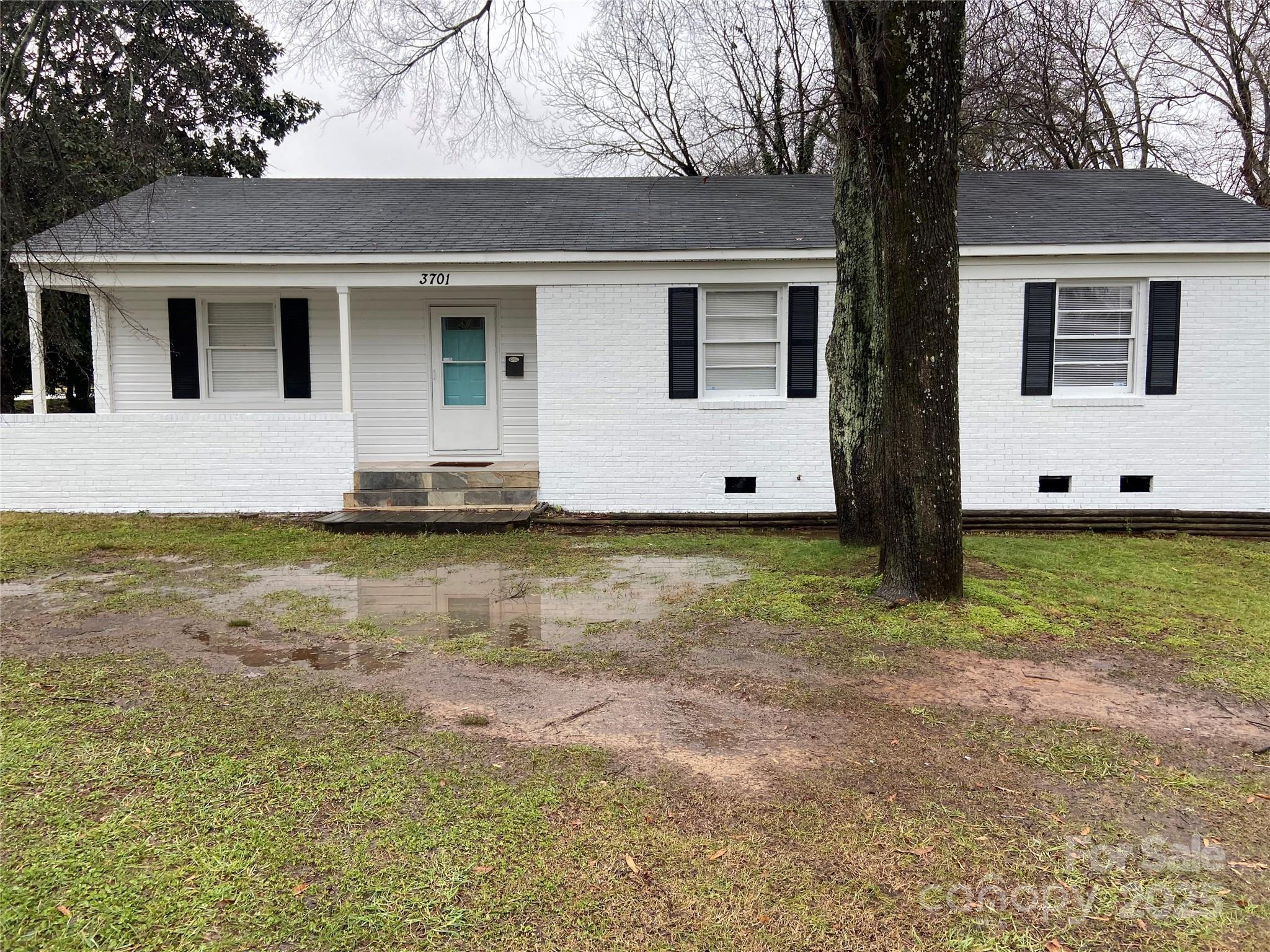 3701 Tipperary Place
