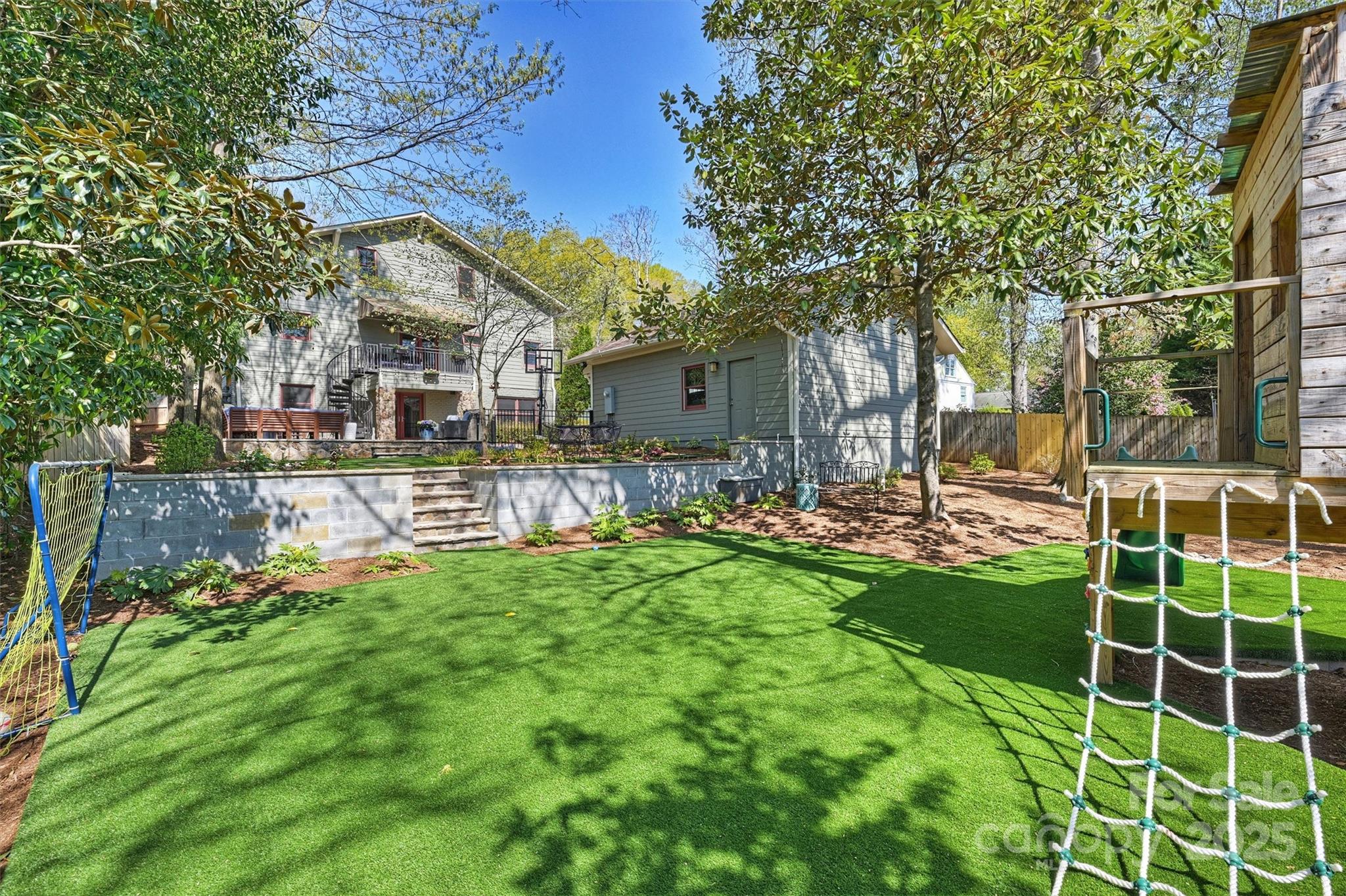 Myers Park - Residential