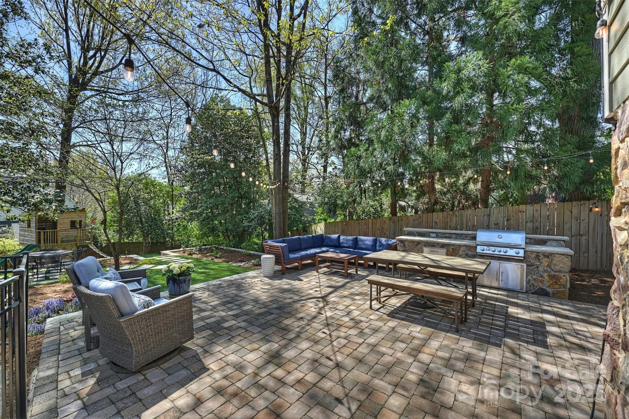 Myers Park - Residential