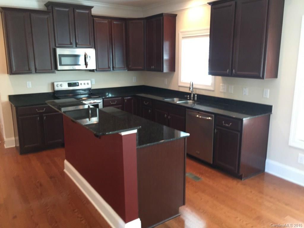 Amber Leigh - Residential Lease