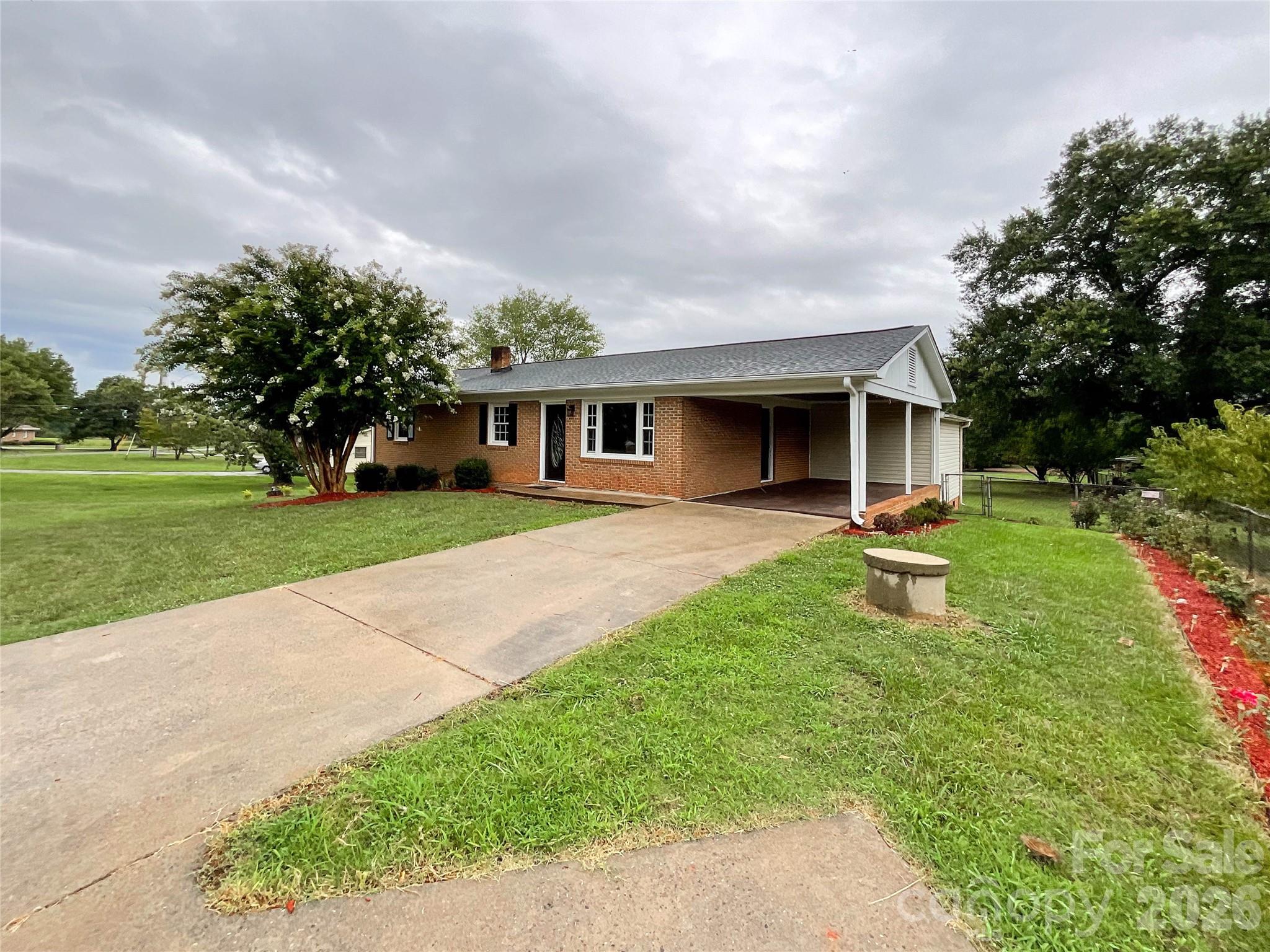 104 Dyer Drive