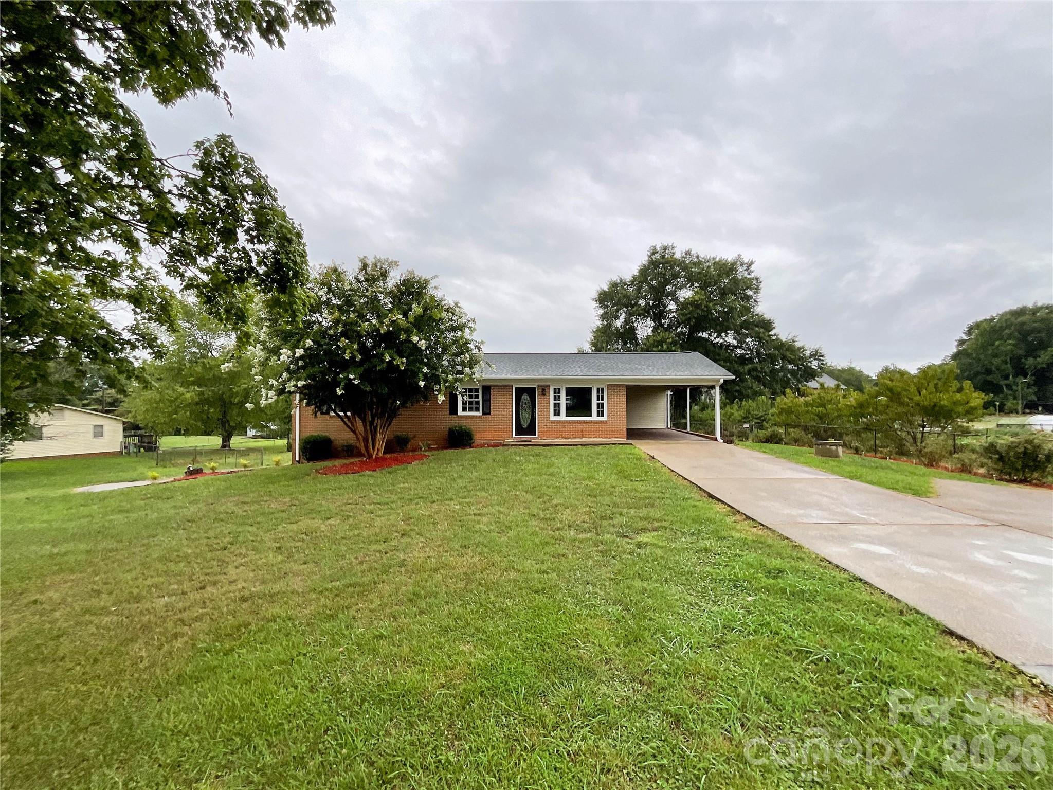 104 Dyer Drive