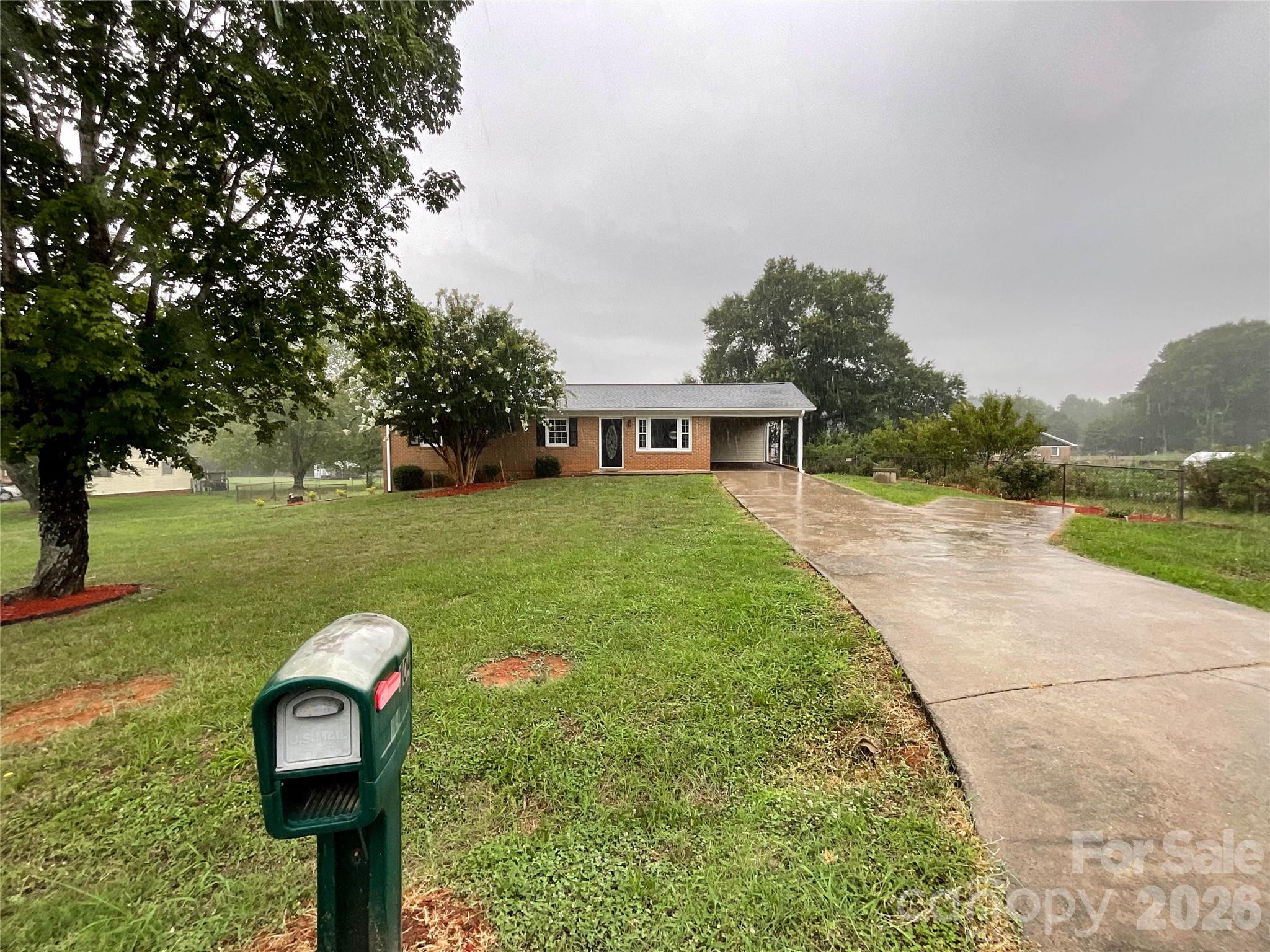 104 Dyer Drive