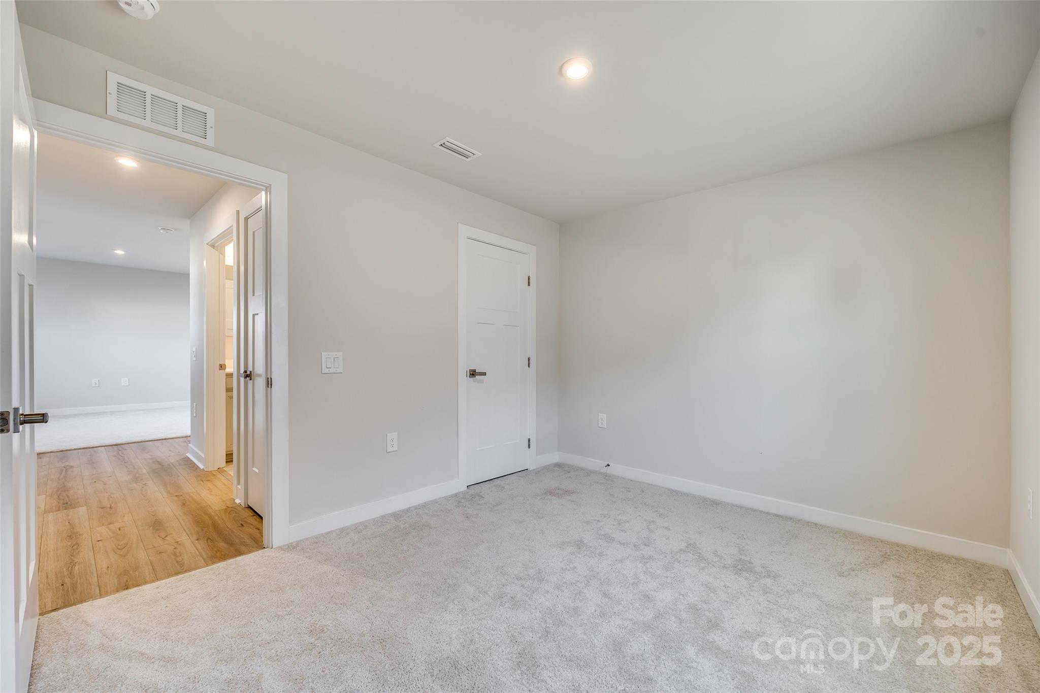 Rosegate - Residential