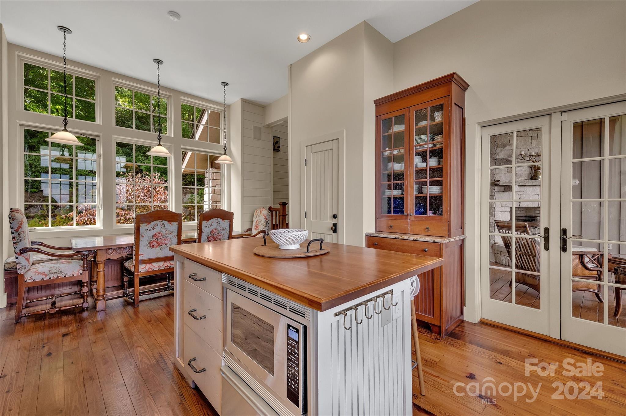 Lake Toxaway Estates - Residential