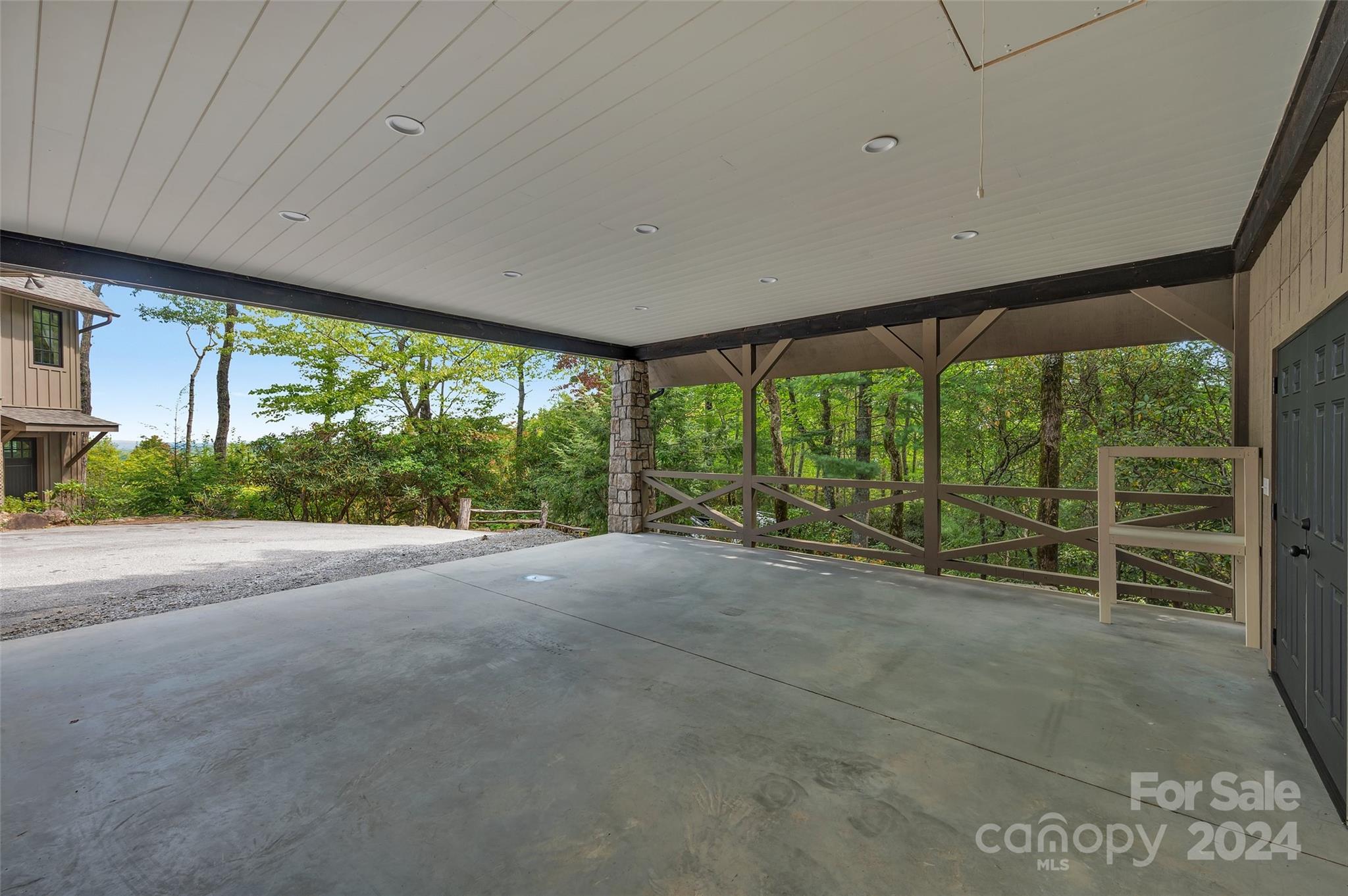 Lake Toxaway Estates - Residential