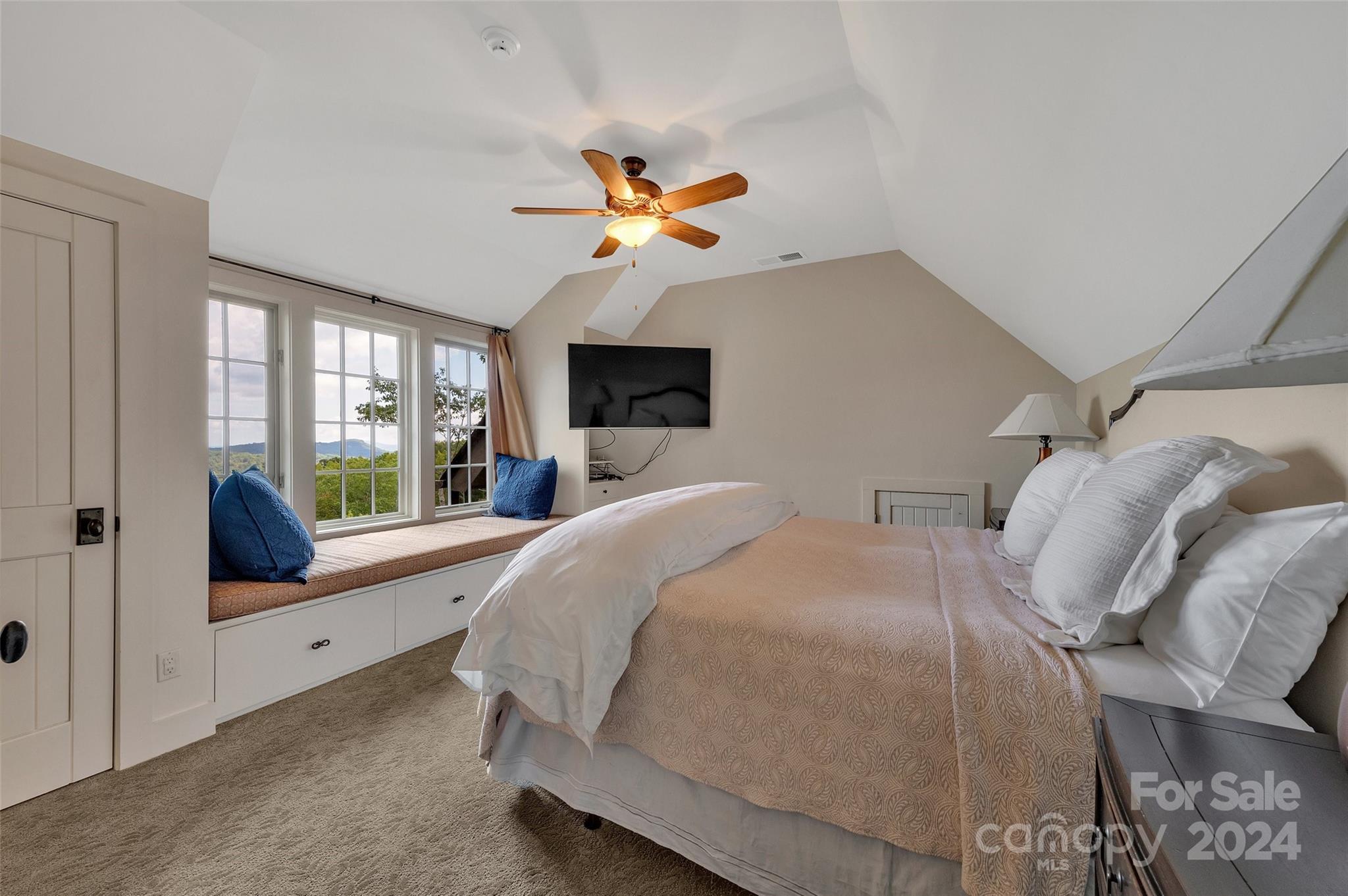 Lake Toxaway Estates - Residential