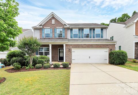 Photo of 6961 Liverpool Court, Fort Mill, SC 29707 (MLS # 4344733)