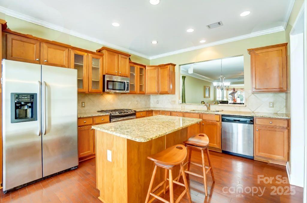 2221 Hartwell Lane