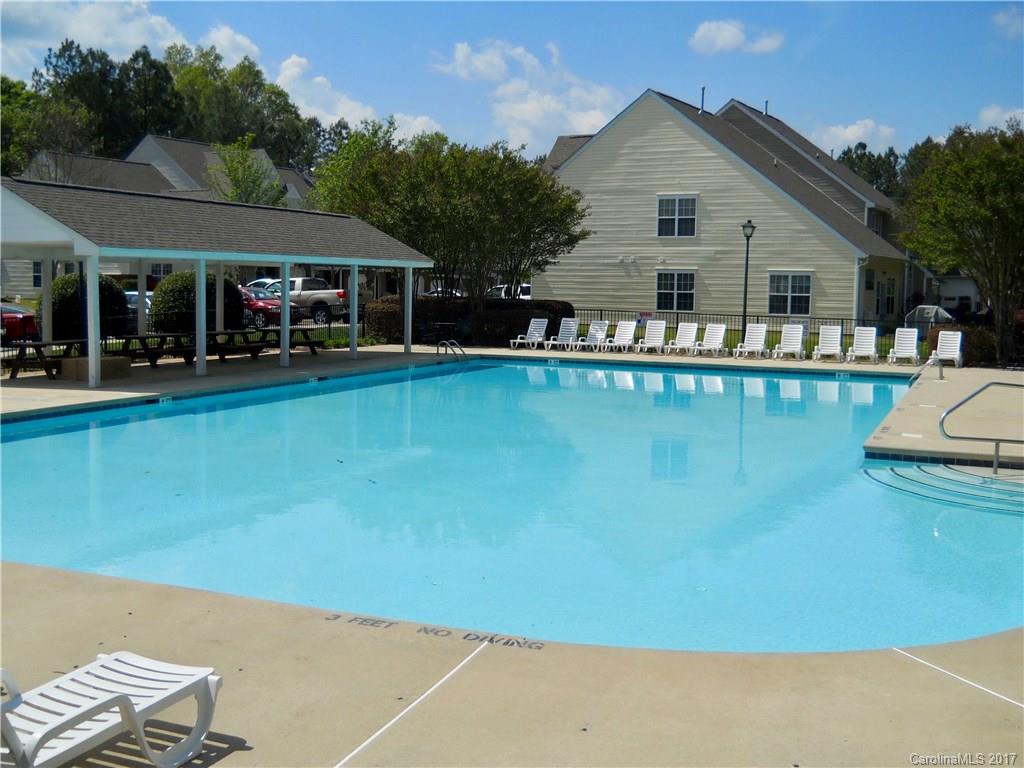 Holly Ridge - Residential