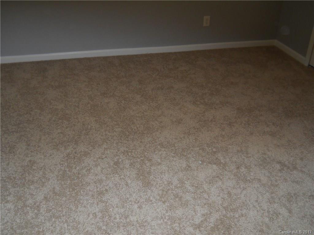 Holly Ridge - Residential