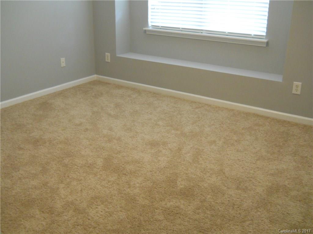 Holly Ridge - Residential