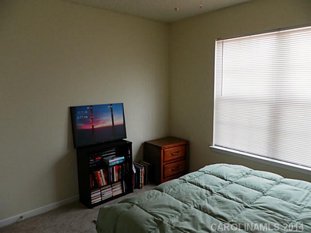 Tall Oaks - Residential