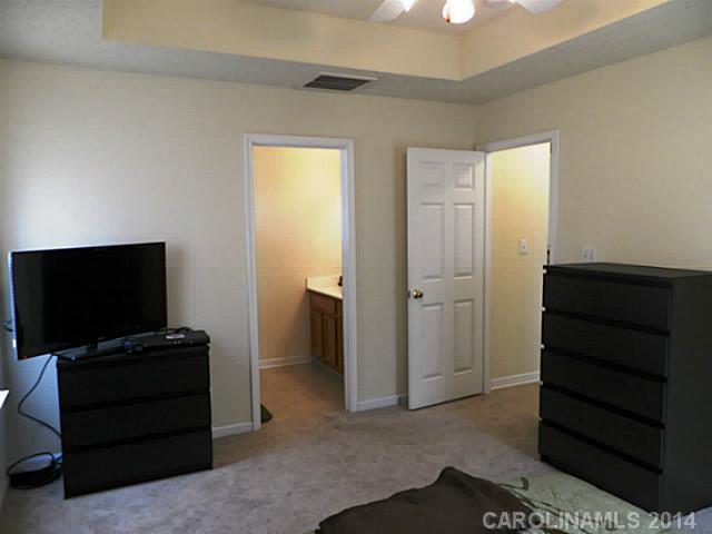 Tall Oaks - Residential