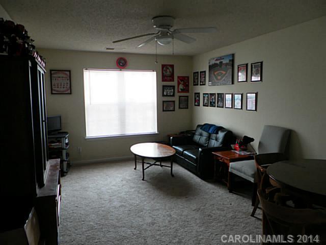 Tall Oaks - Residential