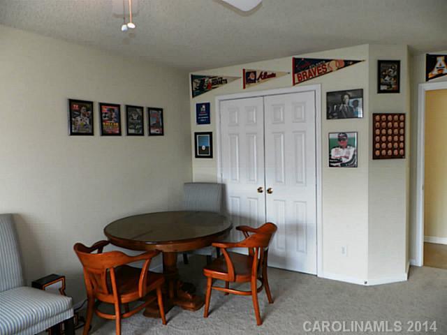 Tall Oaks - Residential