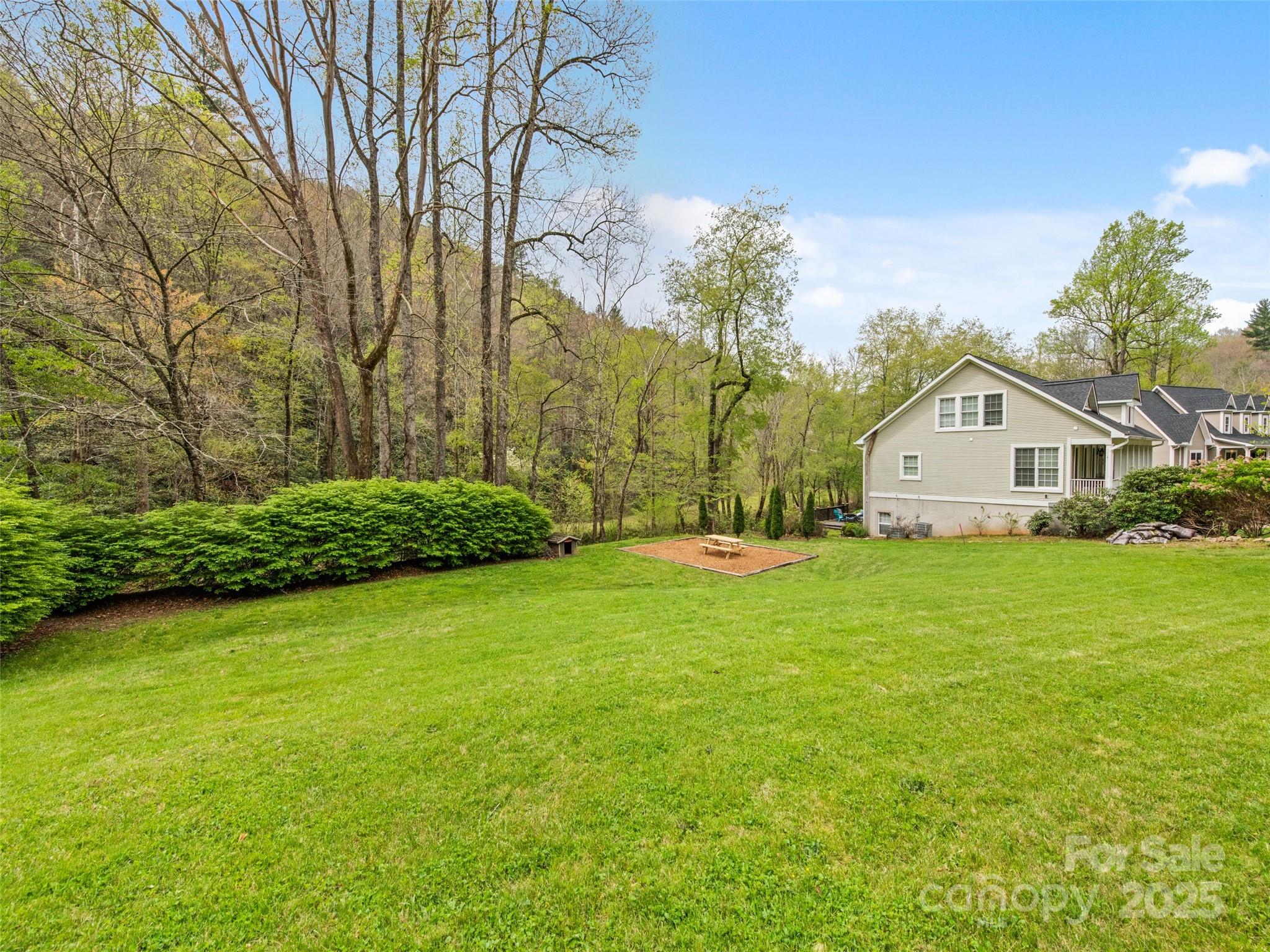 84 Ahoya Trail 2