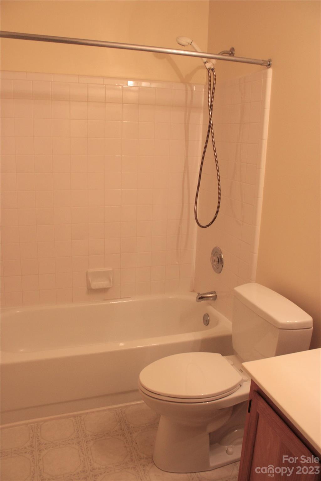 Planters Row - Residential